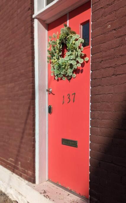 Escape On Hambright'S Alley! Walk 2 Everything! Cyclists Welcome! 1St Fl Unit A Cumberland Exterior photo